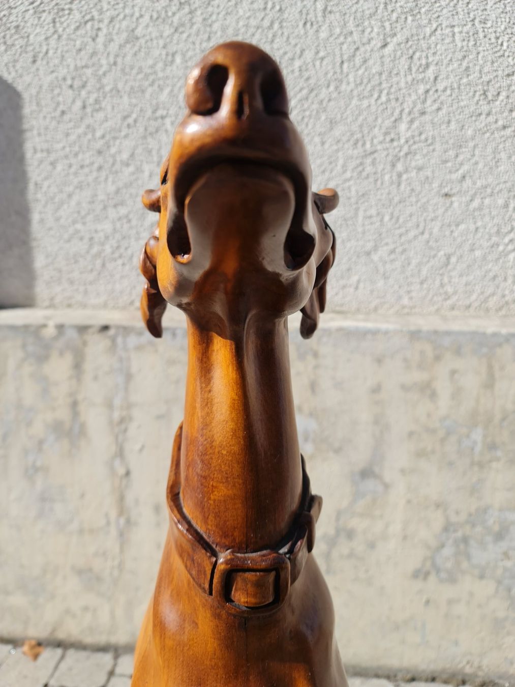 Skulpturen & Statuen: Grosse Holzskulptur Windhund – Gebraucht aus Degersheim von Tosam_Degersheim 2