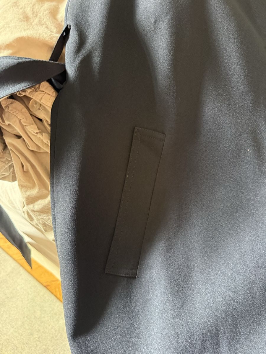 Theory Giacche: Theory trenchcoat  – Nuovo (secondo la descrizione) da Genève venduto da din_8xv2 5