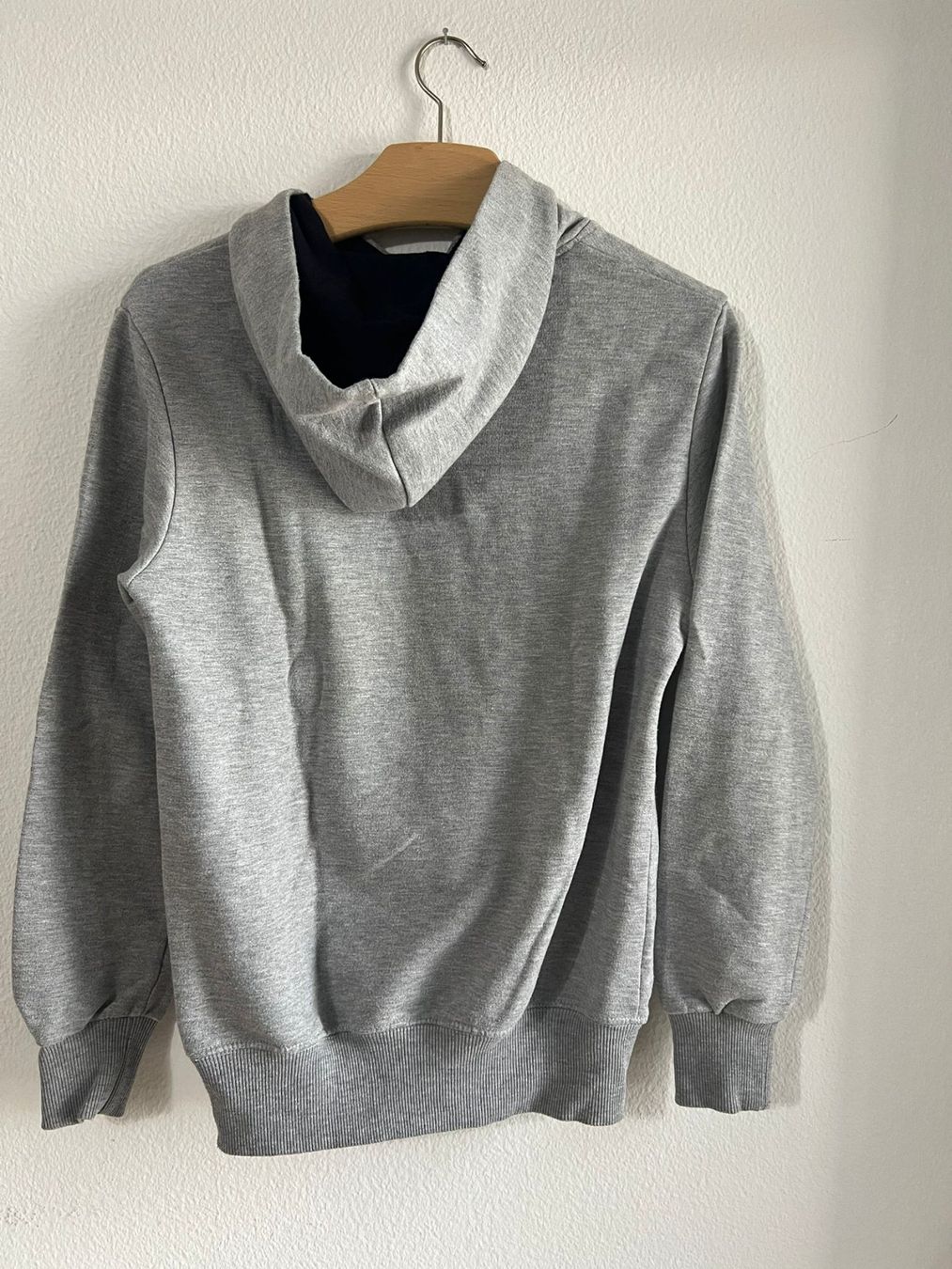 Maglioni & Felpe: Amsterdam Pullover – Usato da Lupfig venduto da Pluribus 1