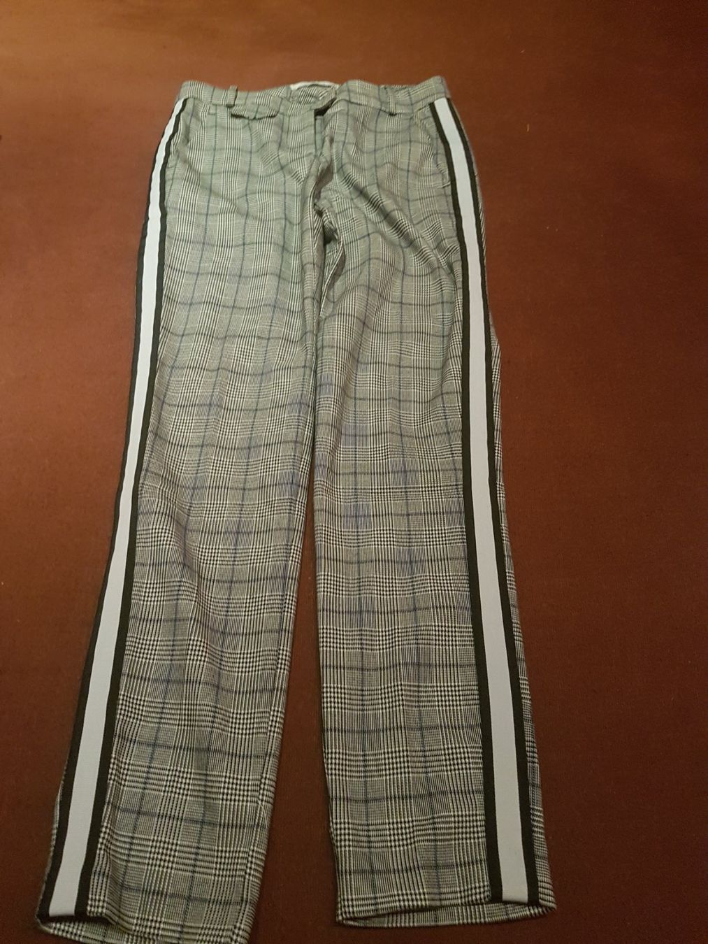 Promod Pantaloni: Pantalon taille 36 marque Promod – Usato da Villiers venduto da san_jn5w 1
