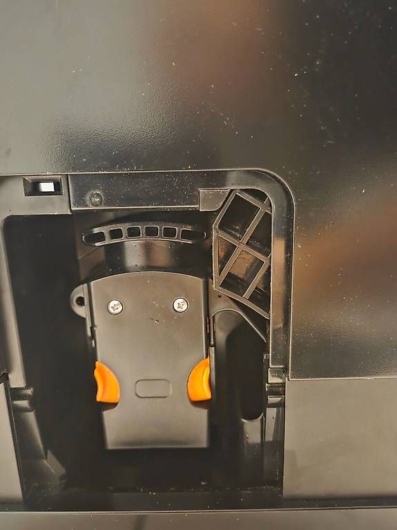 Macchine per caffè & Macchine per espresso: Kaffeevollautomat MioStar  – Usato da Büttikon AG venduto da Peet1 2