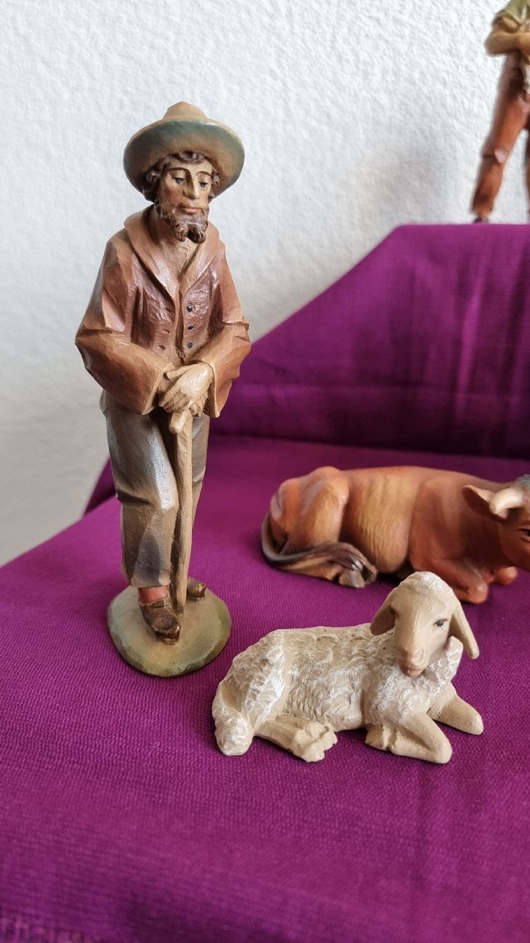 Figuren: Hochwertige Tiroler Krippenfiguren – Gebraucht aus Steinach von silberfuchs13579 1