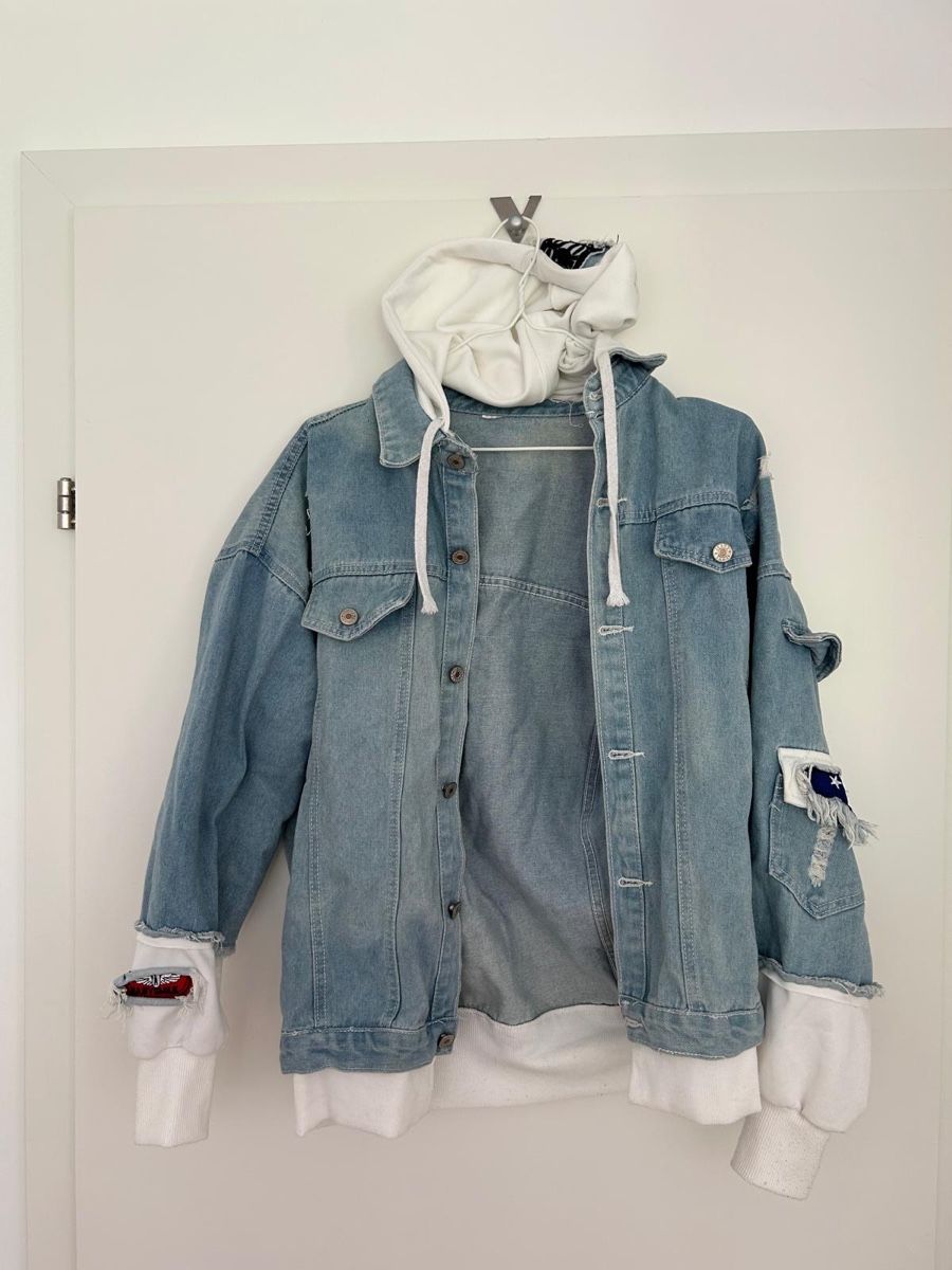 Jacken: Lässige Jeansjacke mit Kapuze   – Gebraucht aus Bühler von kammera2002