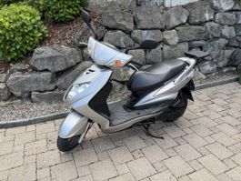 Yamaha XC125 CygnusX Roller, silber, frisch ab MFK
