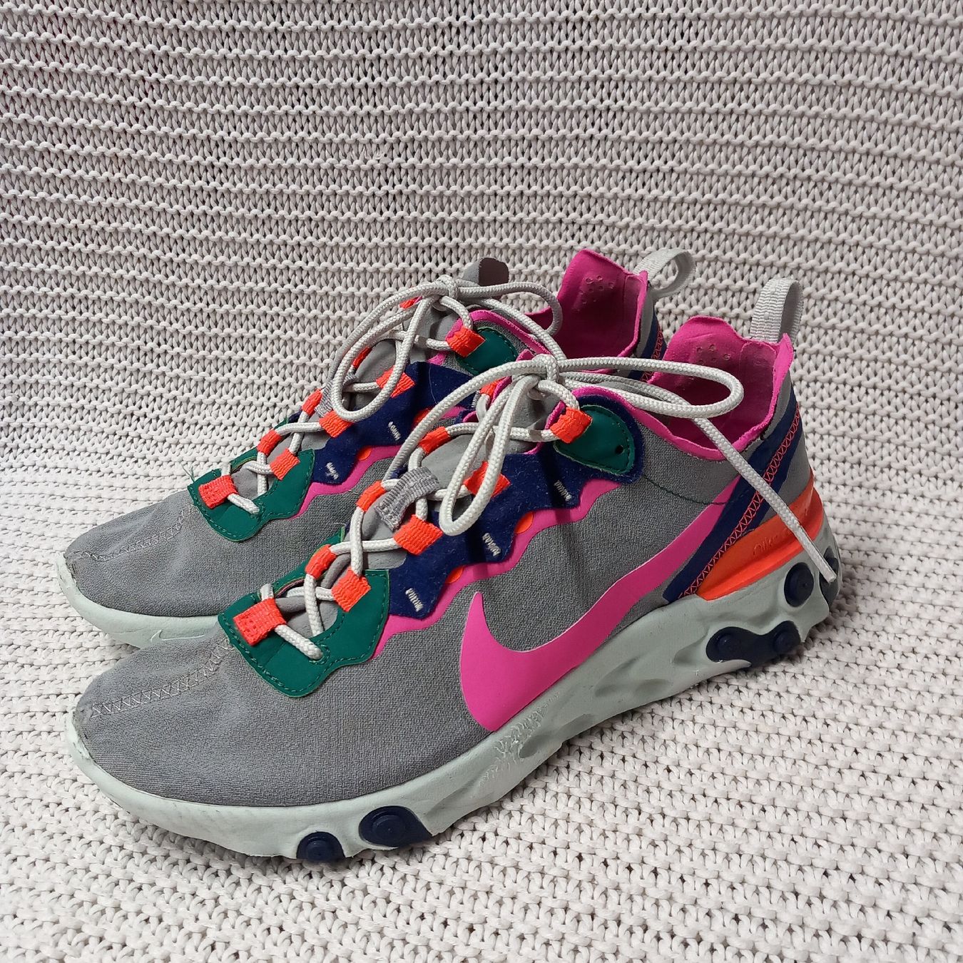 Nike Scarpe da donna: Nike React Element 55 in Gr. 40,5 – Usato da Gwatt (Thun) venduto da umwelt-brocki