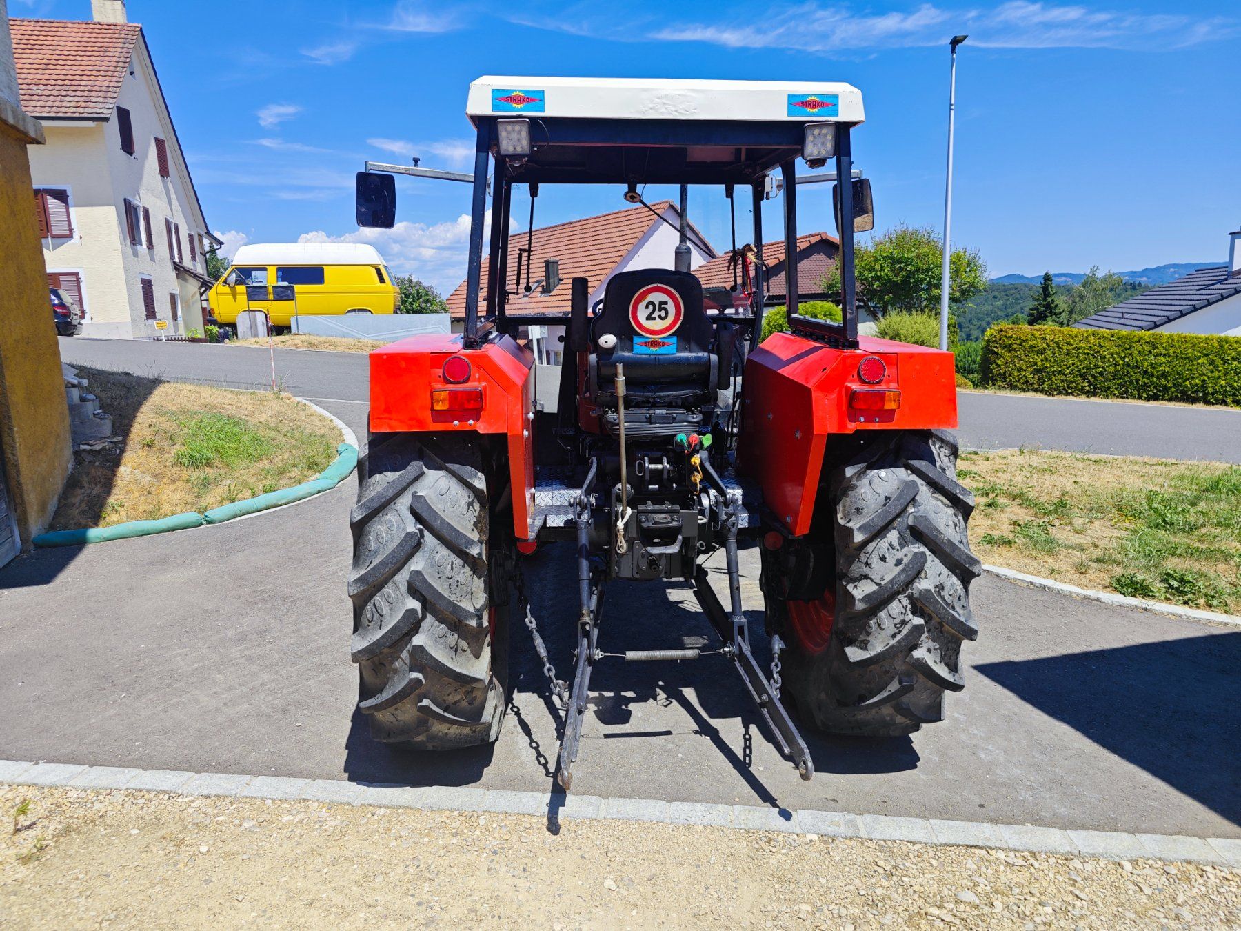Carraro Tracteurs: Traktor CARRARO 68-4 4x4 – D'occasion à St. Pantaleon par Budy3 3