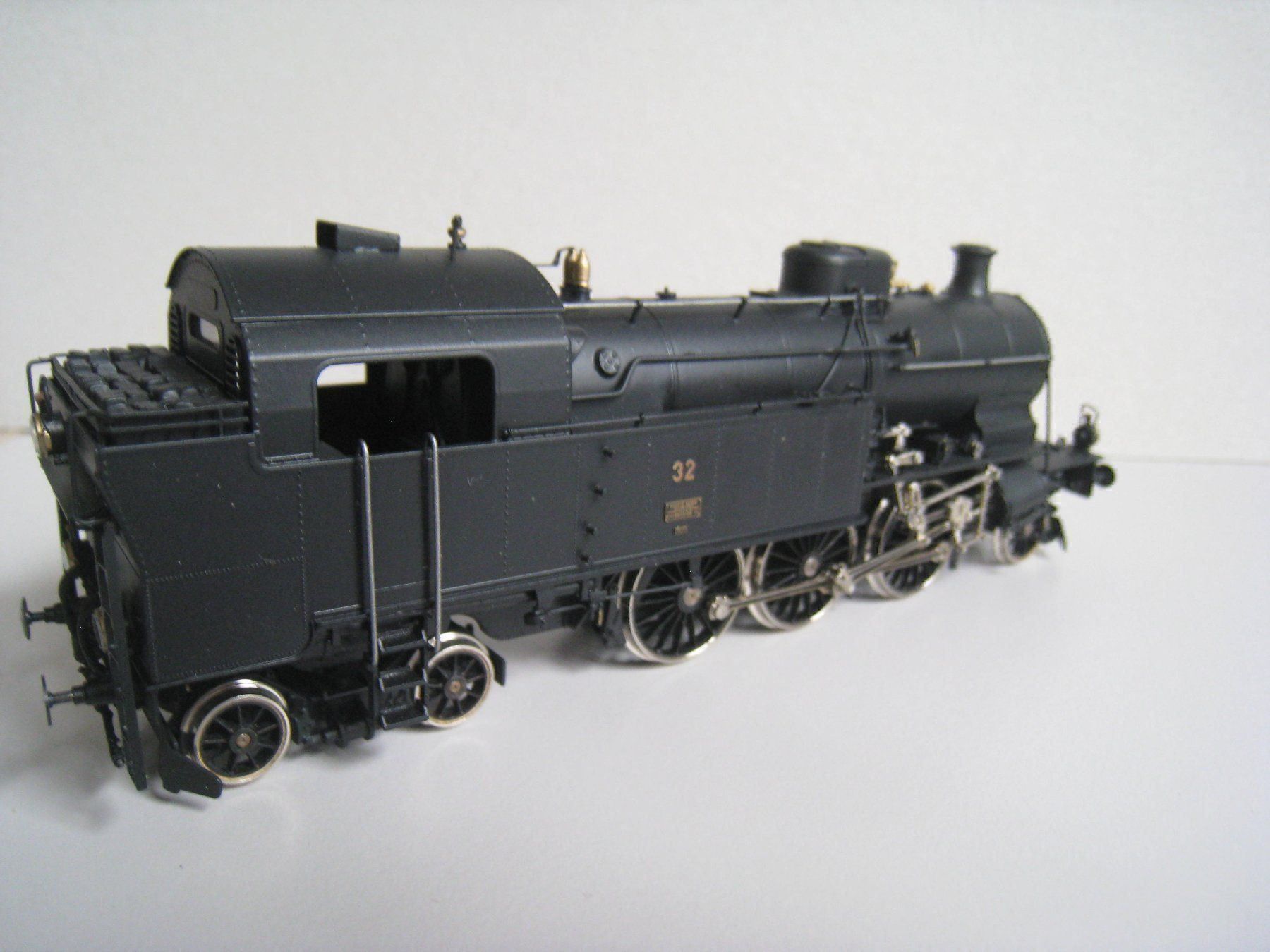 HRF Modelleisenbahnen: H R F Ea 3/6 BN-Dampflok Nummer 32 oder Nummer 31, 1654 – Gebraucht aus Buchs ZH von swiss-train 2