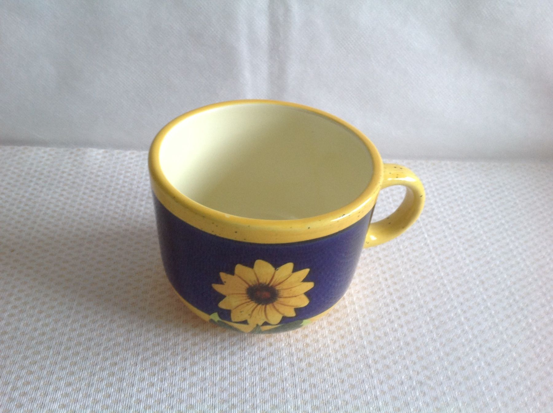 Tazze: Mug - Tasse – Usato da Sion venduto da accroshoes 1
