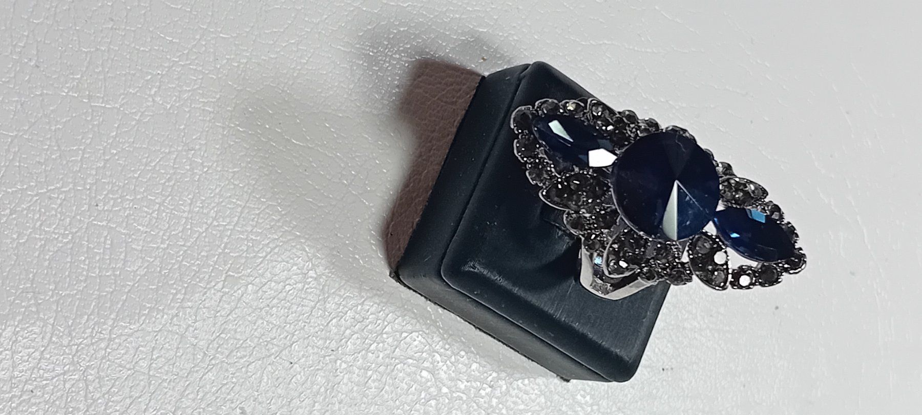 Ringe: ring modeschmuck mit echt kristall – Neu (gemäss Beschreibung) aus Basel von bij_5hqd 2