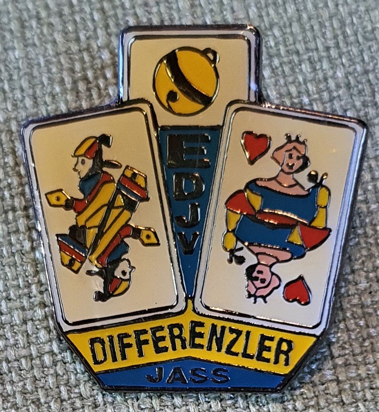 Placchette & Badge: J111 - Pin Jasskarten Differenzler EDJV - Nr. 502 – Usato da Reinach BL venduto da Boston-Verkauf