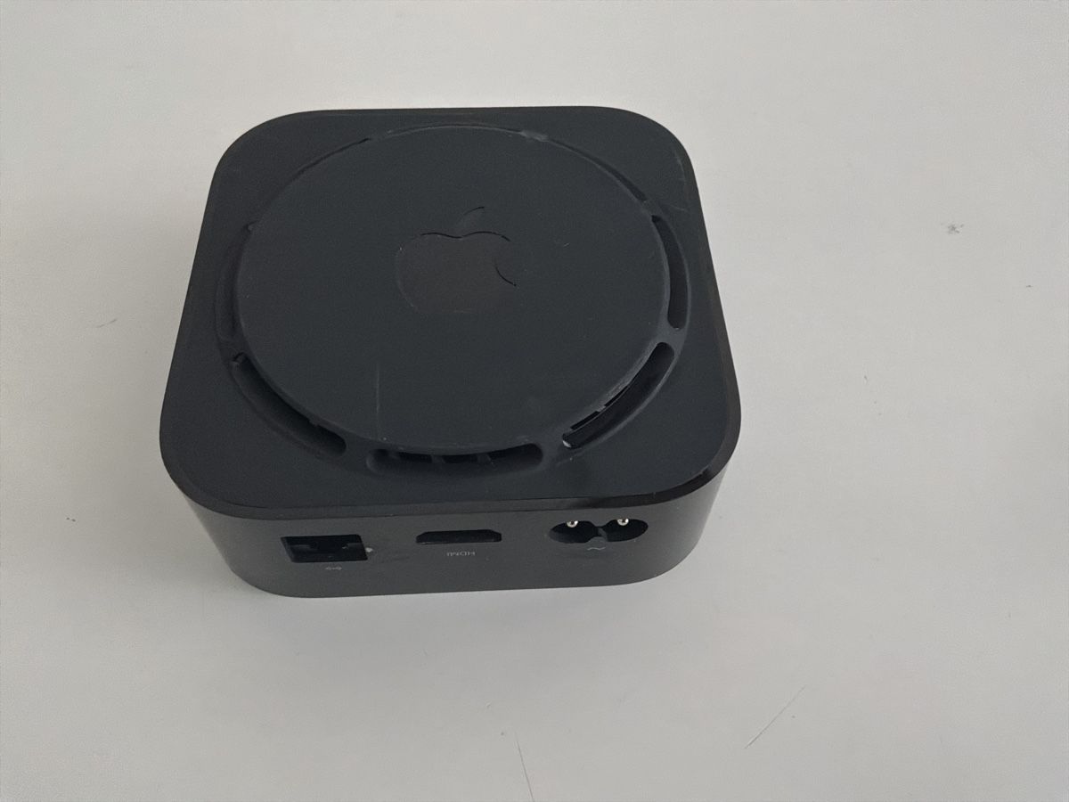 Apple Audio- & Mediensysteme: Apple TV 4 – Gebraucht aus Zürich von sbe_nk88 1