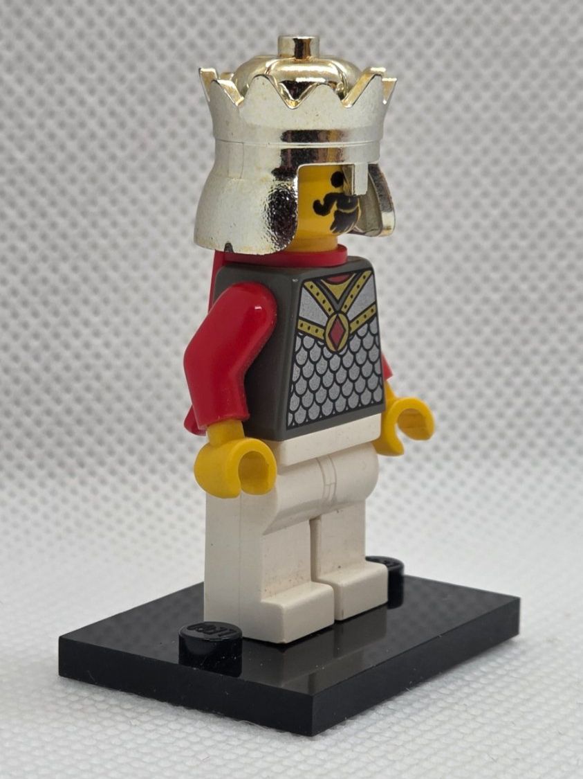 Lego Kit di costruzioni: LEGO Castle cas205 Chess King, Red Plastic Cape – Usato da Basadingen venduto da NekoBricks 2