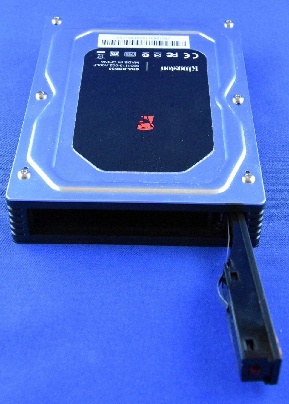 PCs: Kingston 2,5" SATA-Wechseladapter – Gebraucht aus Künten von Arktisde 1