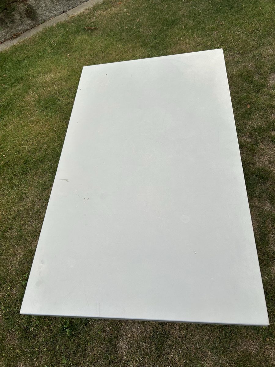 Schaffner Tables: Gartentisch Schaffner – D'occasion à Bassersdorf par marcel.land 2