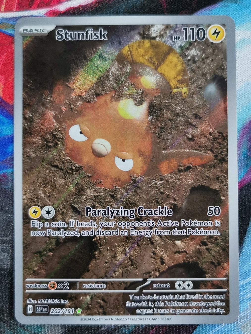 Pokémon Sammelbilder & Trading cards: Pokemon Stunfisk 202/191 Surging Sparks  EN – Neu (gemäss Beschreibung) aus Cousset von VstarCards