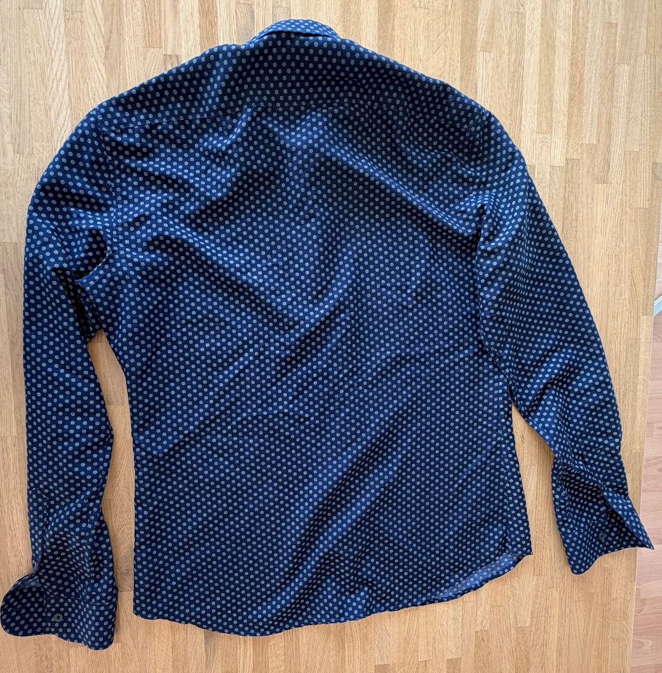 Chemisiers: Bluse - blau weiss gemustert ca. Gr. 42 – D'occasion à Winterthur par Secondhand-Family 3
