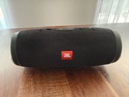 JBL Charge 3 Bluetooth-Lautsprecher – guter Zustand