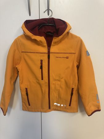 Softshelljacke Trevolution 128 mit Gebrauchsspuren