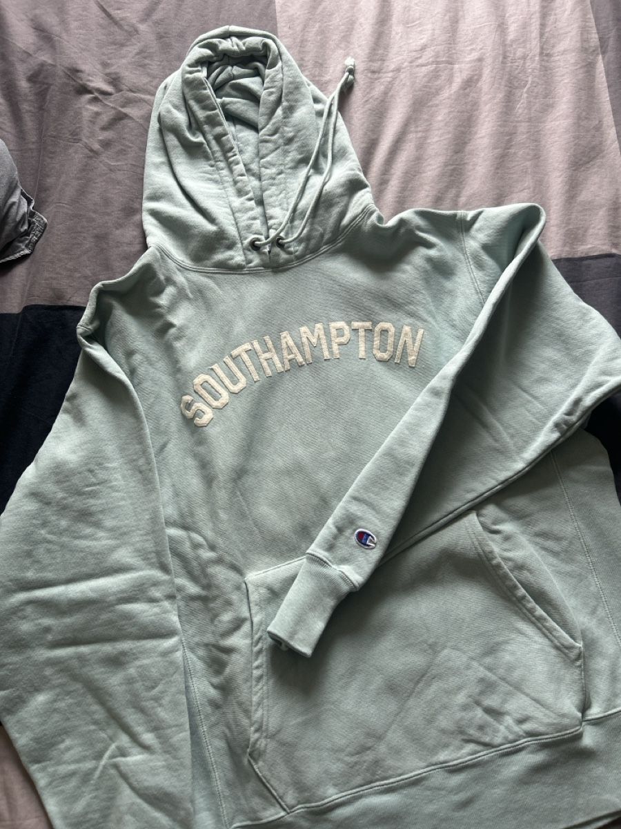 Champion Maglioni & Felpe: Champion – Nuovo (secondo la descrizione) da Zürich venduto da pil_9sh9 1