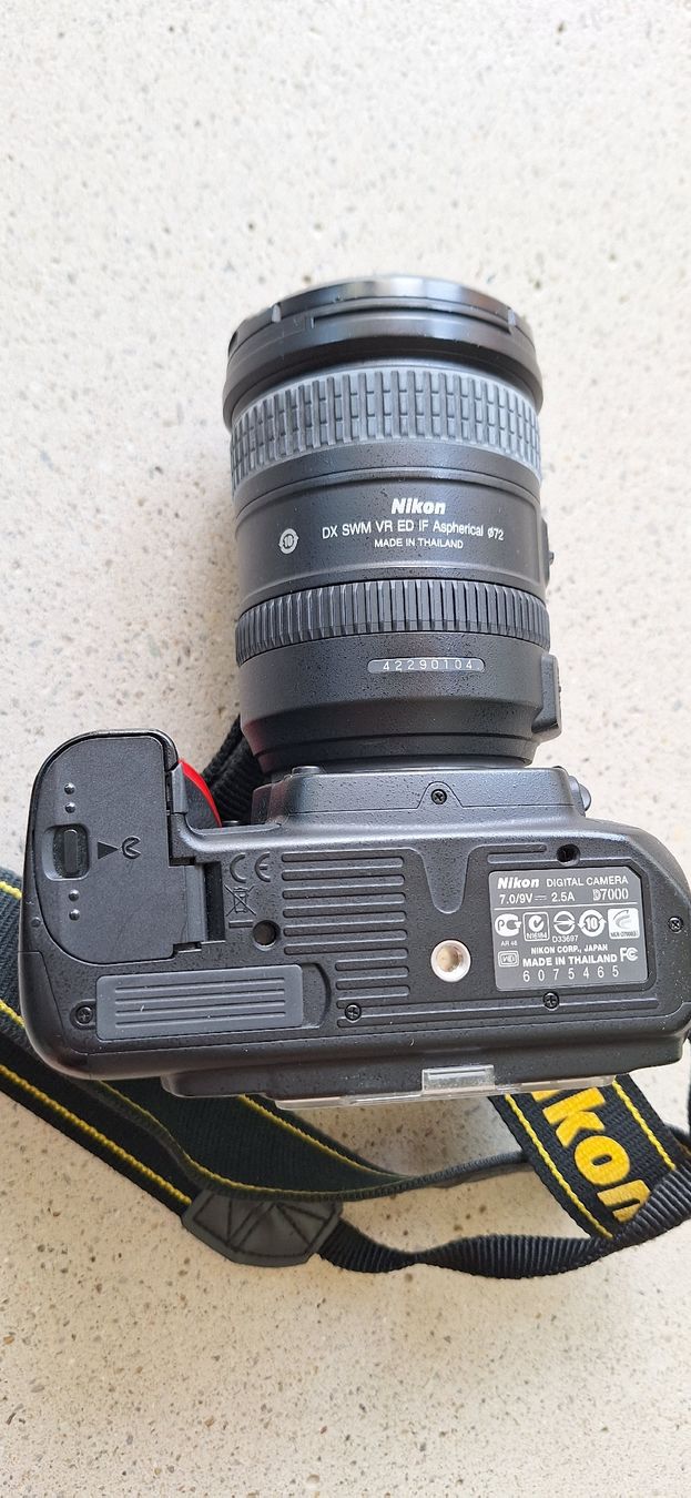 Nikon Fotocamera: Spiegelreflexkamera Nikon – Usato da Uzwil venduto da Arusha21 3