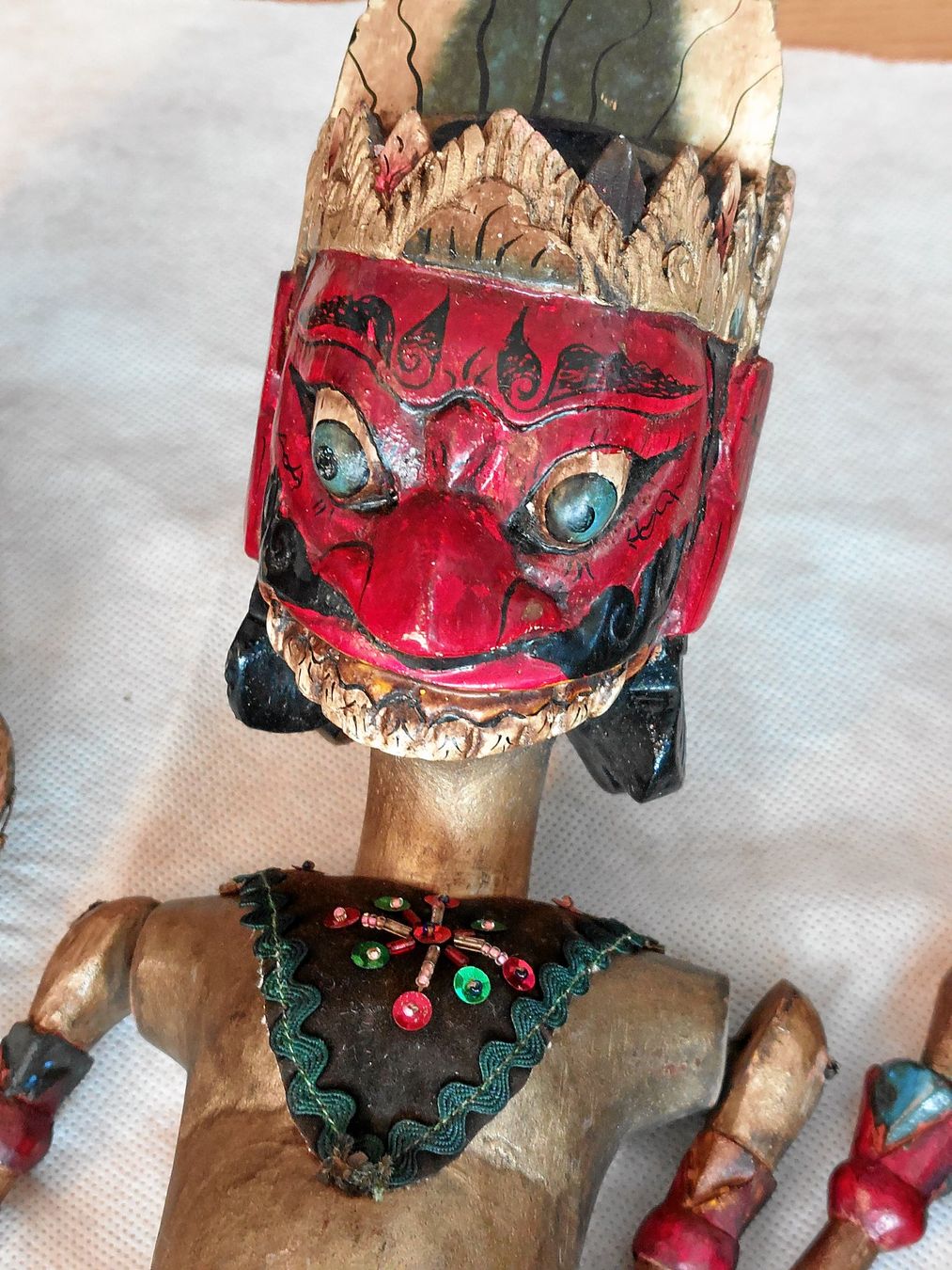 Puppen: 10 Original Wayang Golek Stabpuppen aus Java, Indonesien. – Gebraucht aus St. Gallen von Aerodoc2 6