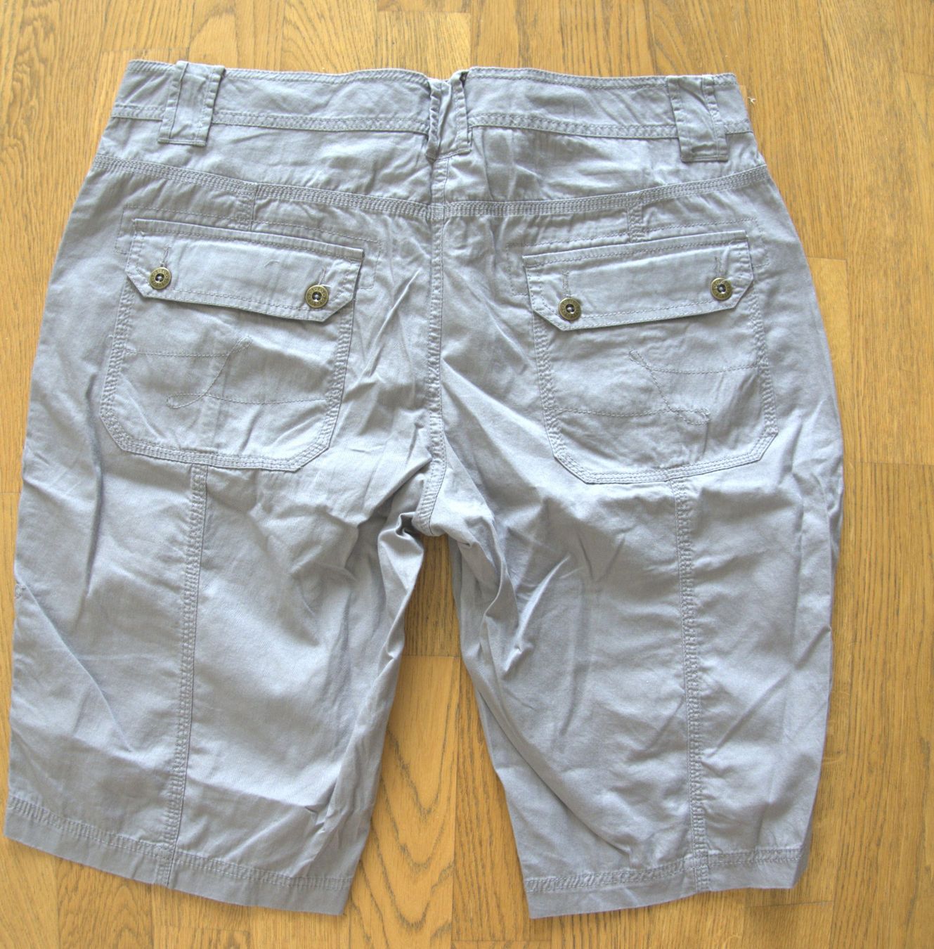 Hosen: Cargo Shorts ARTIME hellgrau, Bundweite 100cm – Neu (gemäss Beschreibung) aus Rheinfelden von bigi0956 3