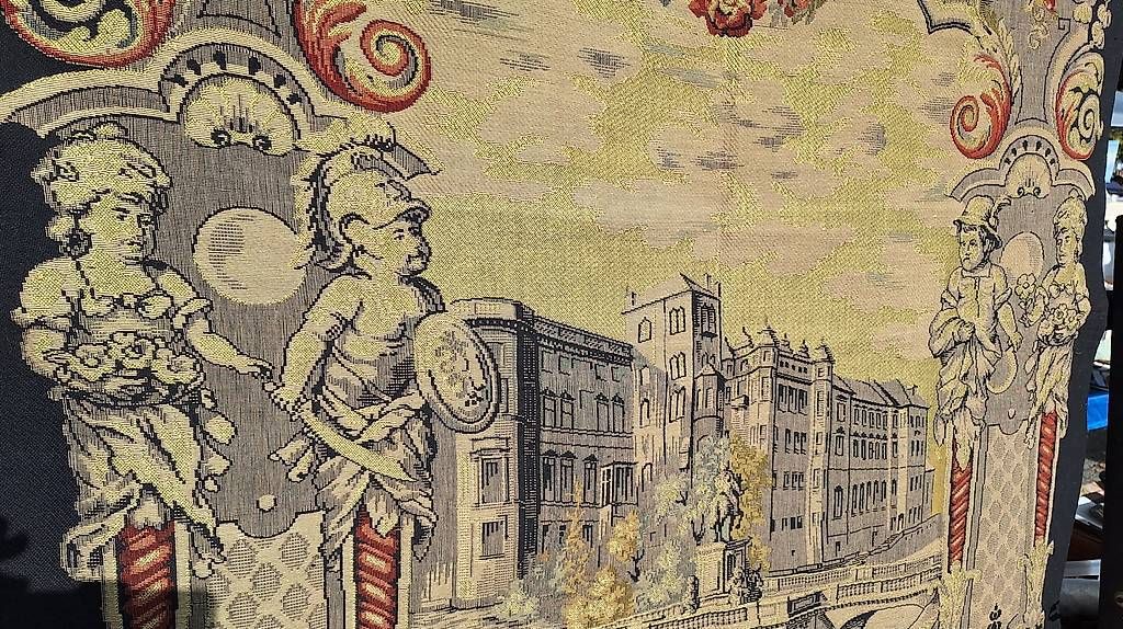 Tutte le decorazioni: Tapisserie – Usato da Perroy venduto da sib_rrf2 1