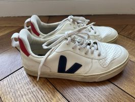 VEJA Sneakers Size 36 White/Navy/Red - Good Condition
