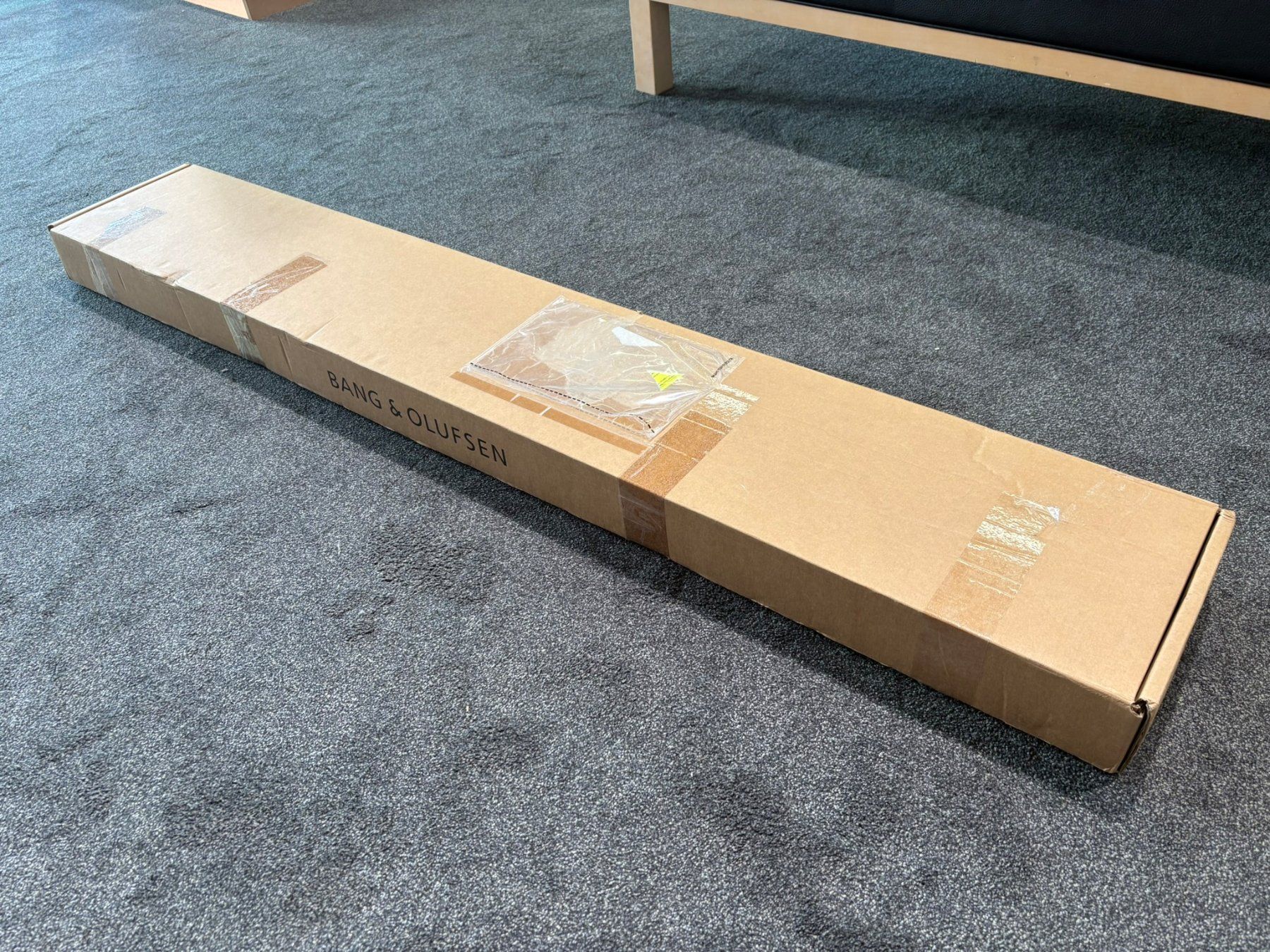 Bang & Olufsen Fernseher: SoundCenter - 55" Cover dunkel Rot – Gebraucht aus Hochdorf von av-electronics 1
