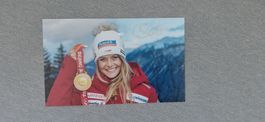 Autogramm Corinne Suter