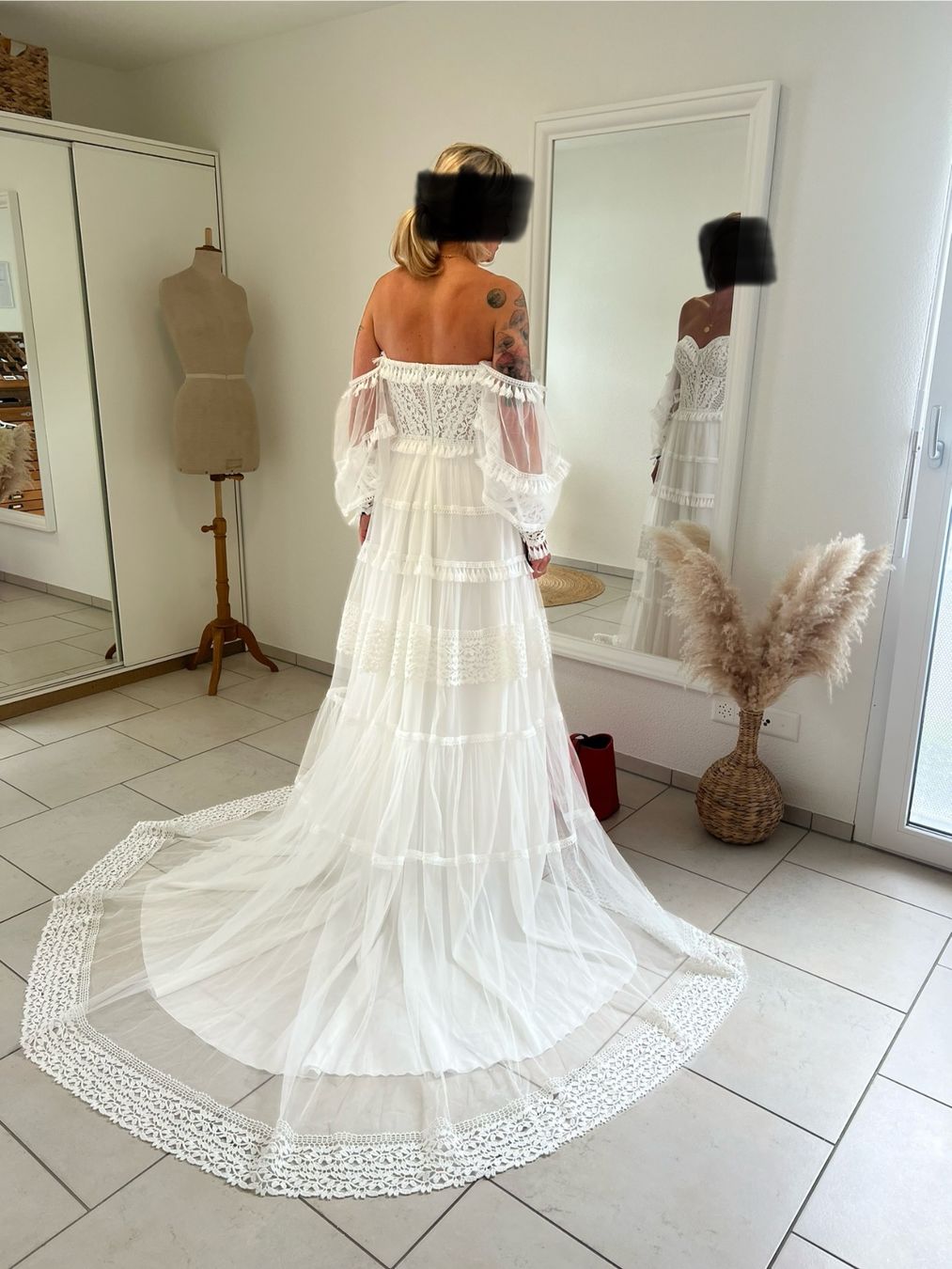 Vestiti: Wunderschönes Boho-Brautkleid, Grösse 38/40, einmal getragen – Usato da Einsiedeln venduto da cenikae 2