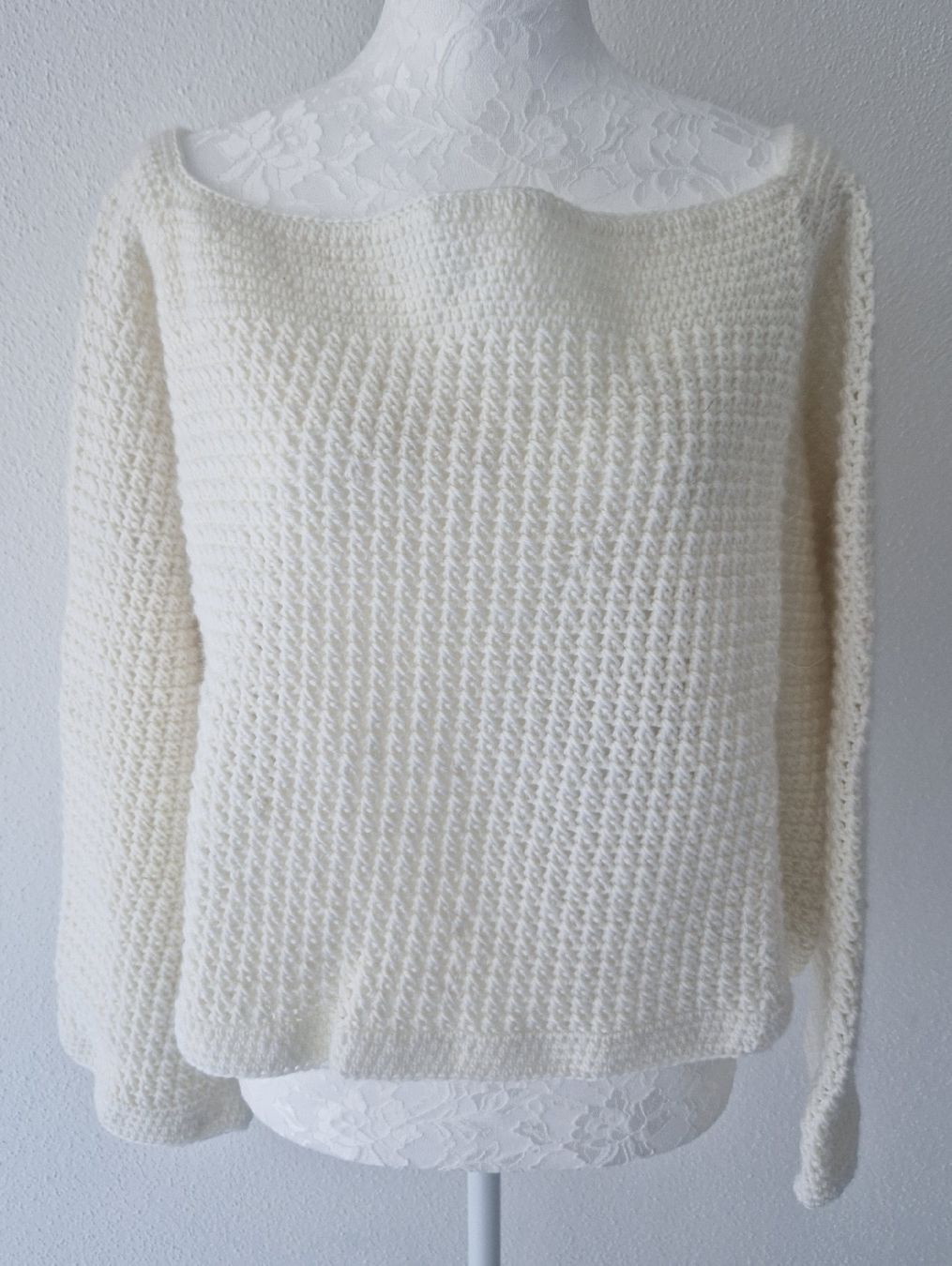 Pulls & Sweat-shirts: PULLOVER OVERSIZE HANDMADE  – Neuf avec emballage d'origine à Camorino par JPHANDMADE1