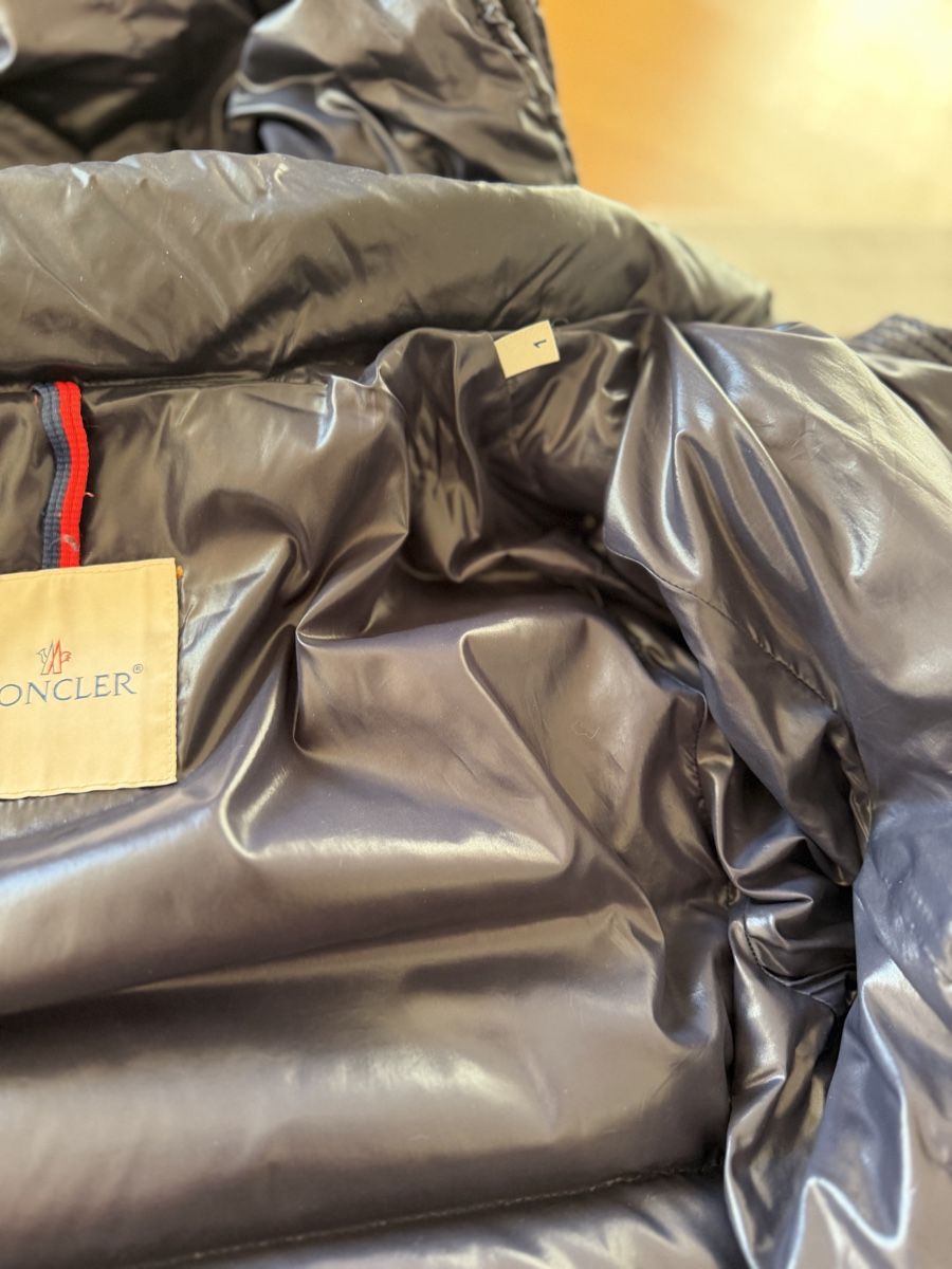 Moncler Vestes: Moncler Bady Gr 1, dunkelblau – D'occasion à Bern par Notary 2