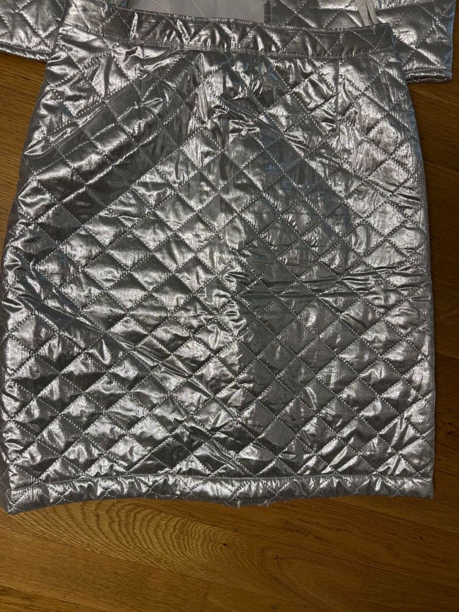 Costumi: Coole Kostüm in Silber - – Nuovo (secondo la descrizione) da Adliswil venduto da Jessik0 1