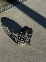 Bauer Eishockeyhelm IMS 5.0 S schwarz Grösse S guter Zustand