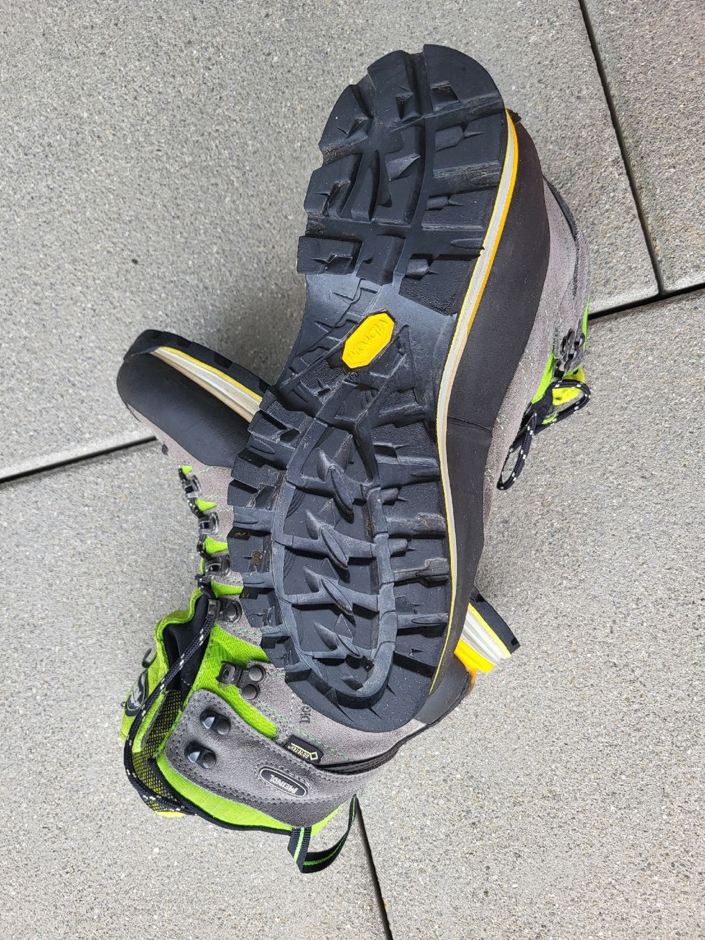 Meindl Chaussures femmes: Meindl Wanderschuhe Grösse 39 mit Vibramsohle – D'occasion à Lütisburg par Topflash 1