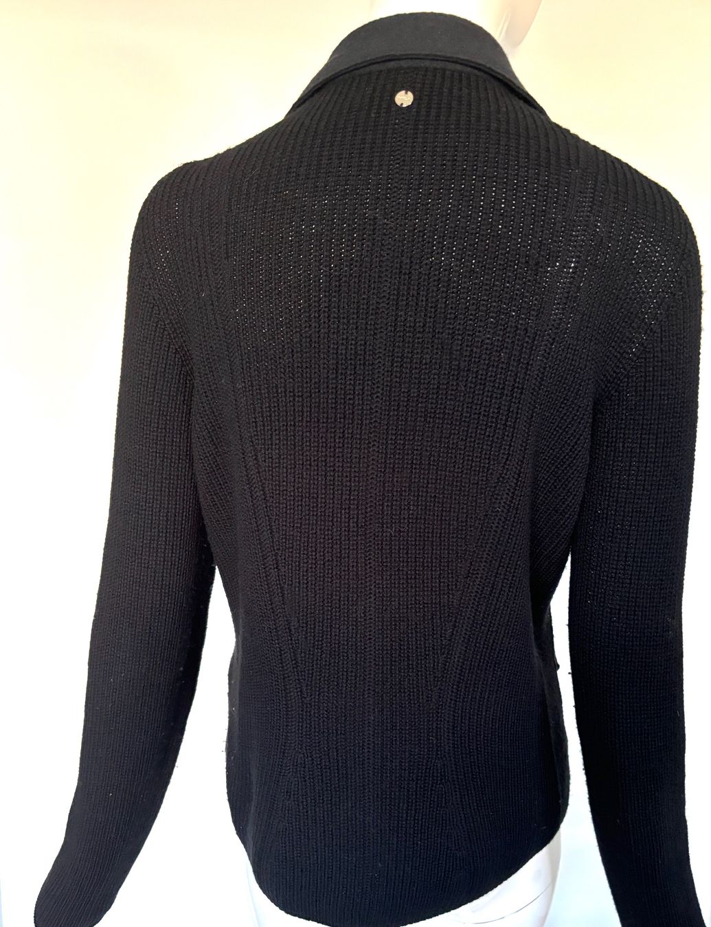 Marc Cain Vestes: MARC CAIN Wollblazer - schwarz - EU 38 – D'occasion à Bottmingen par Merkur_Basel 1