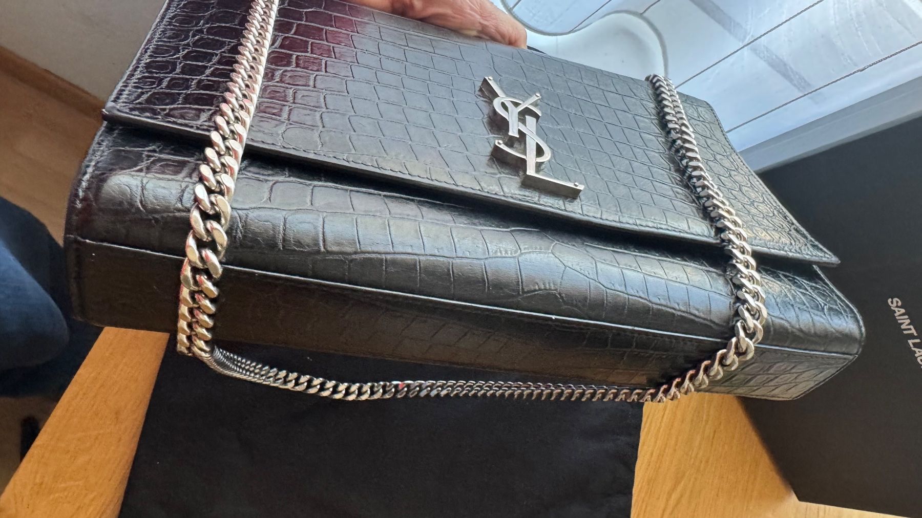 Sacs femmes: Yves Saint Laurent – D'occasion à Glattbrugg par Mini-mall 5