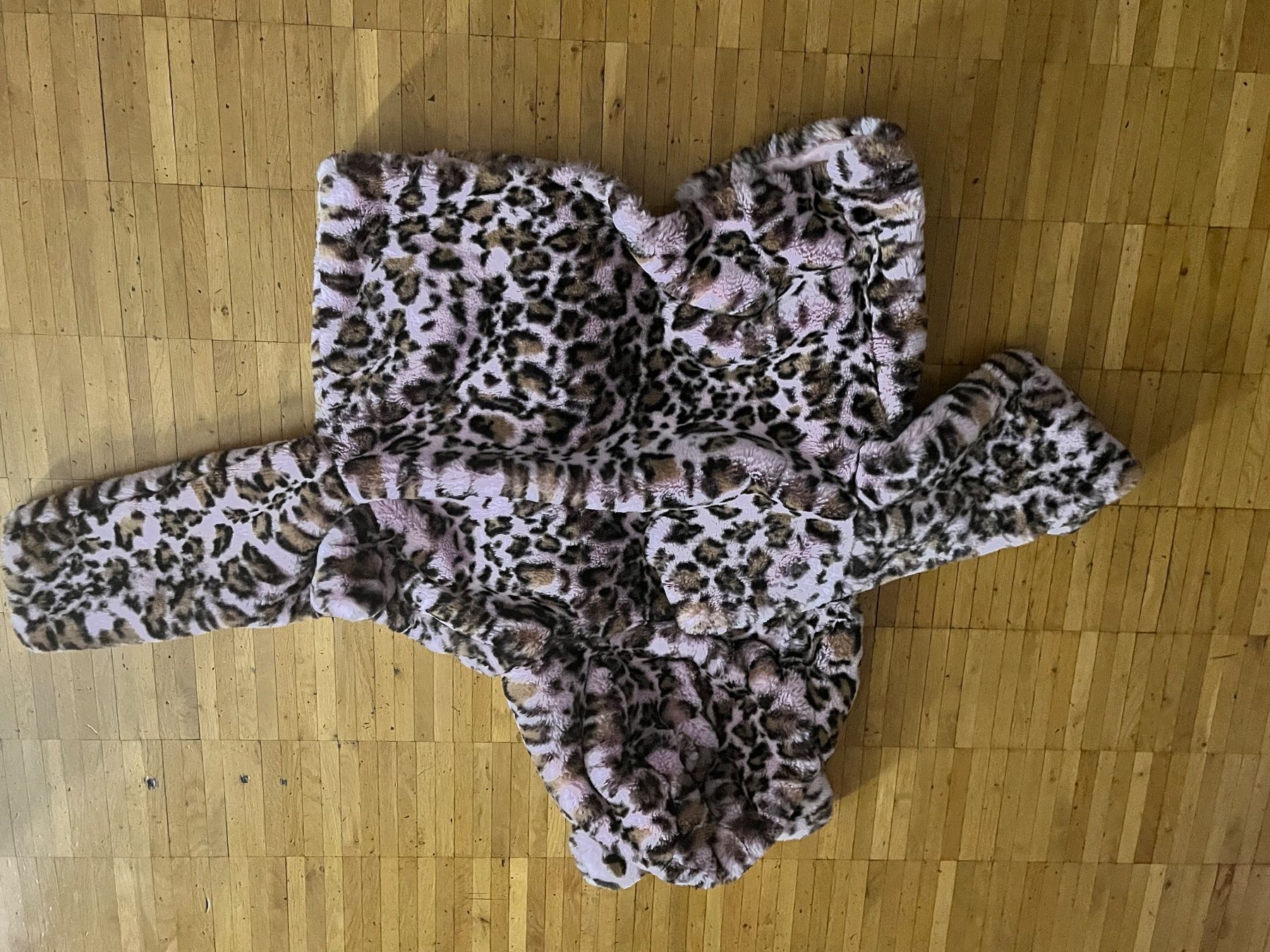 Giacche & Cappotti: Veste à capuche  fourrure, taille L – Usato da Biel/Bienne venduto da glaewynnshop 5