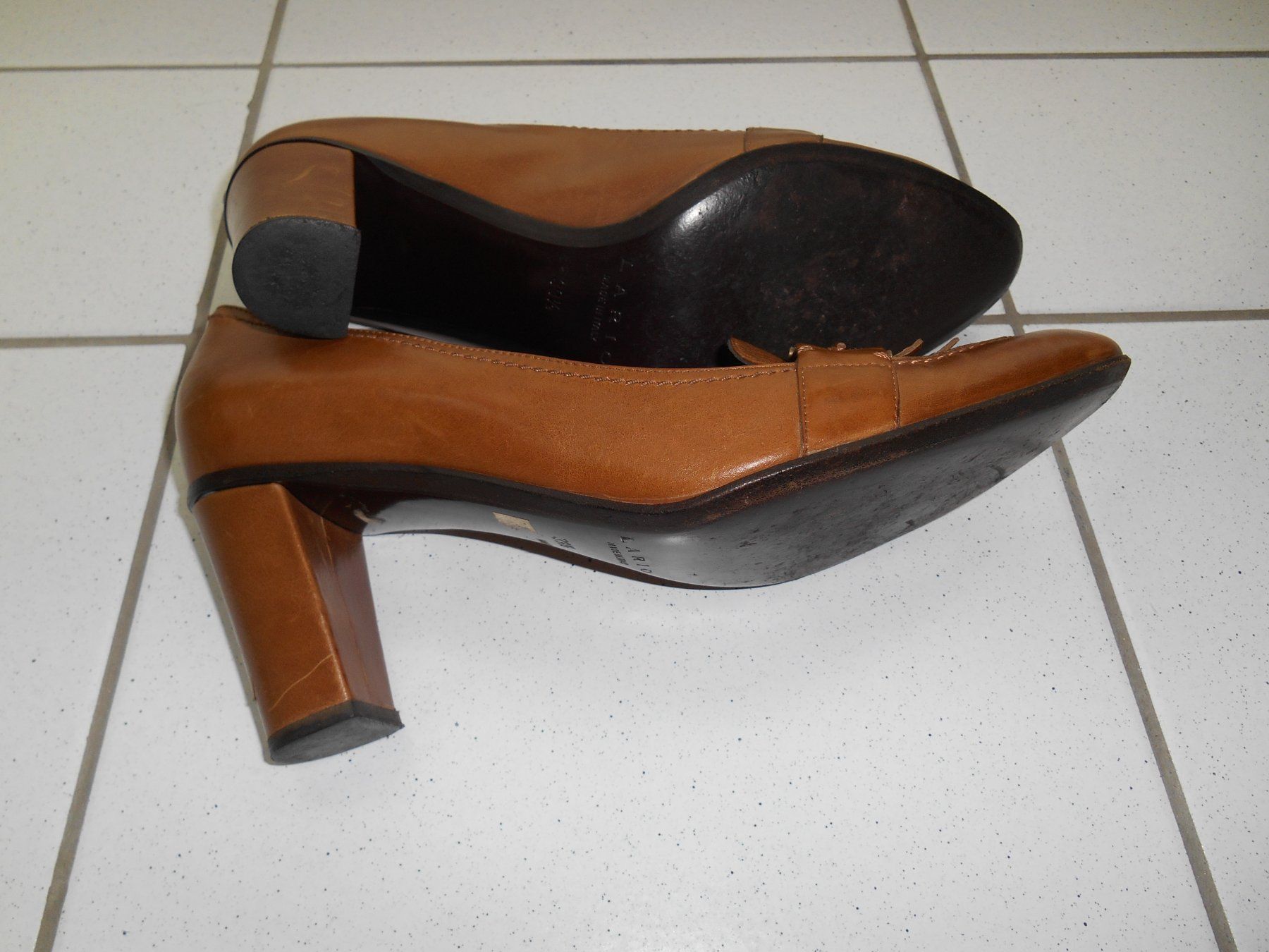 Scarpe da donna: LARIO Lederpumps braun Gr.39.5 – Usato da Basel venduto da fafa68 4