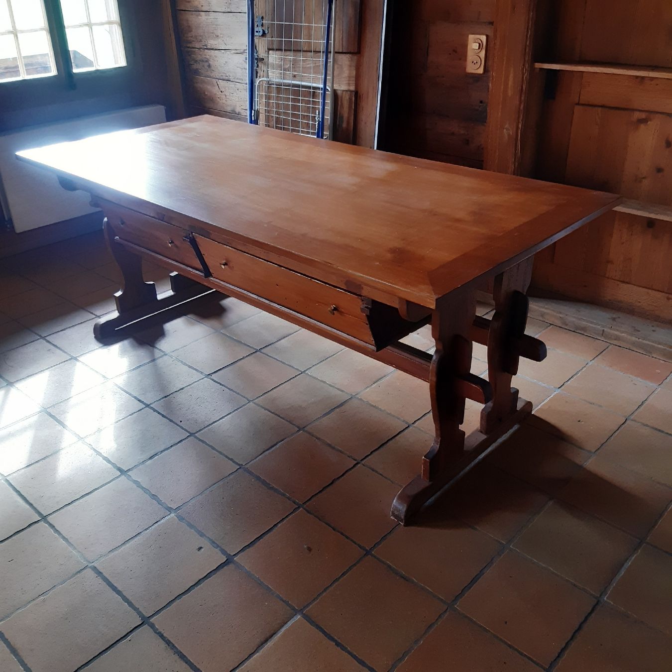 Tische: Rustikaler Esstisch / Küchentisch aus Kirschbaum – Gebraucht aus Langnau i. E. von langi87 2