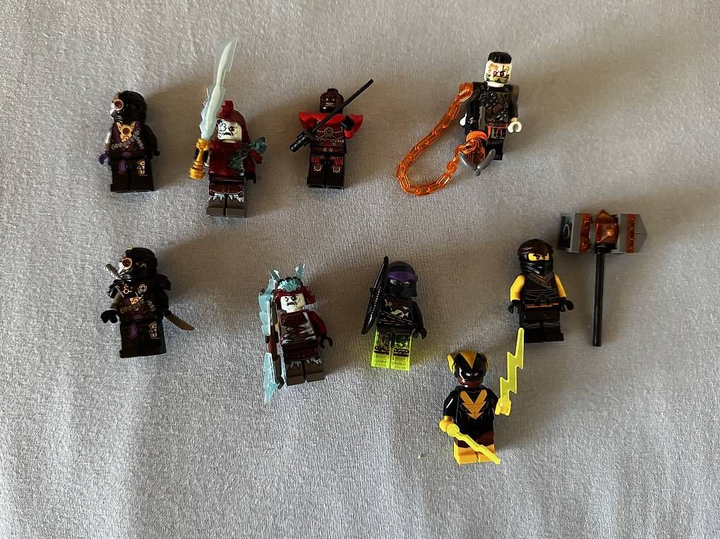 Statuette: Ninjago Sammelfiguren – Usato da Birsfelden venduto da jon_687v