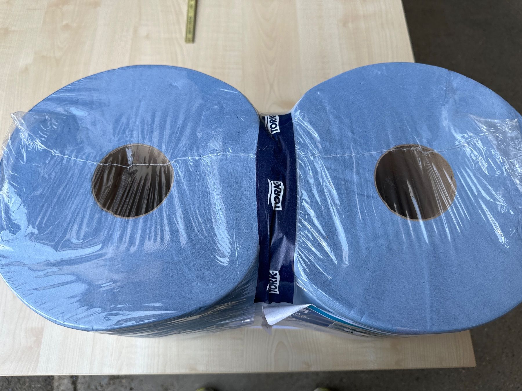 Portasciugamani: 2 Tork Handpapier-Rollen – Nuovo e nell'imballaggio originale da Necker venduto da liq24 1