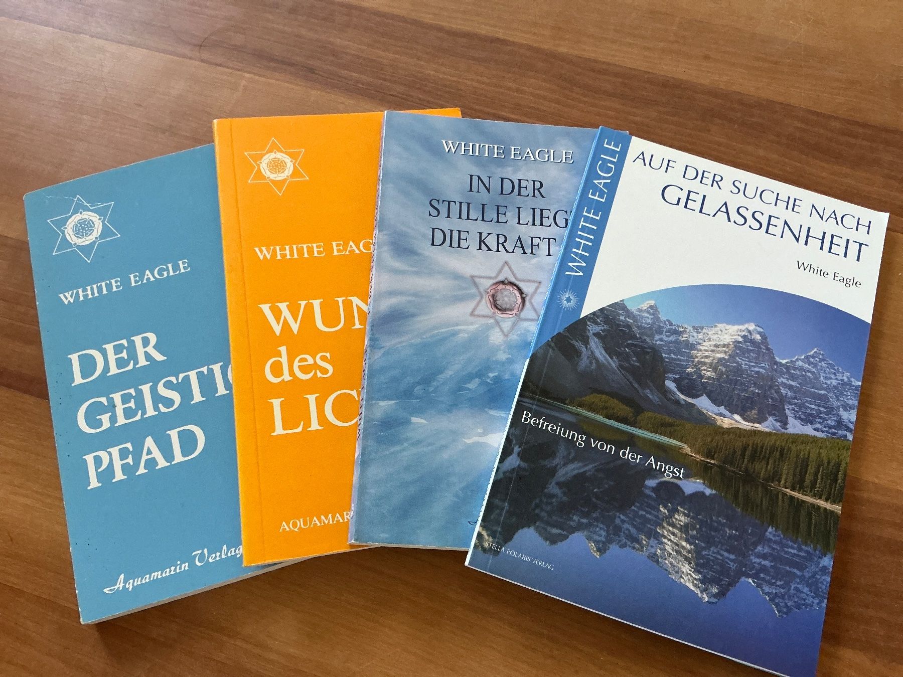 Livres: White Eagle – D'occasion à Kirchenthurnen par Gluecksbrief