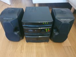 Kenwood Stereoanlage (teil-defekt)