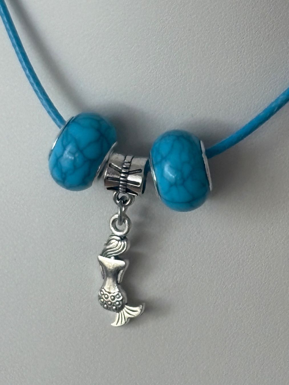 Catenine: Kette  mit Anhänger blau – Nuovo (secondo la descrizione) da Biel-Bienne venduto da Roserosse13 1