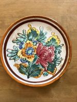 Wandteller Keramik handbemalt Blumen Motiv