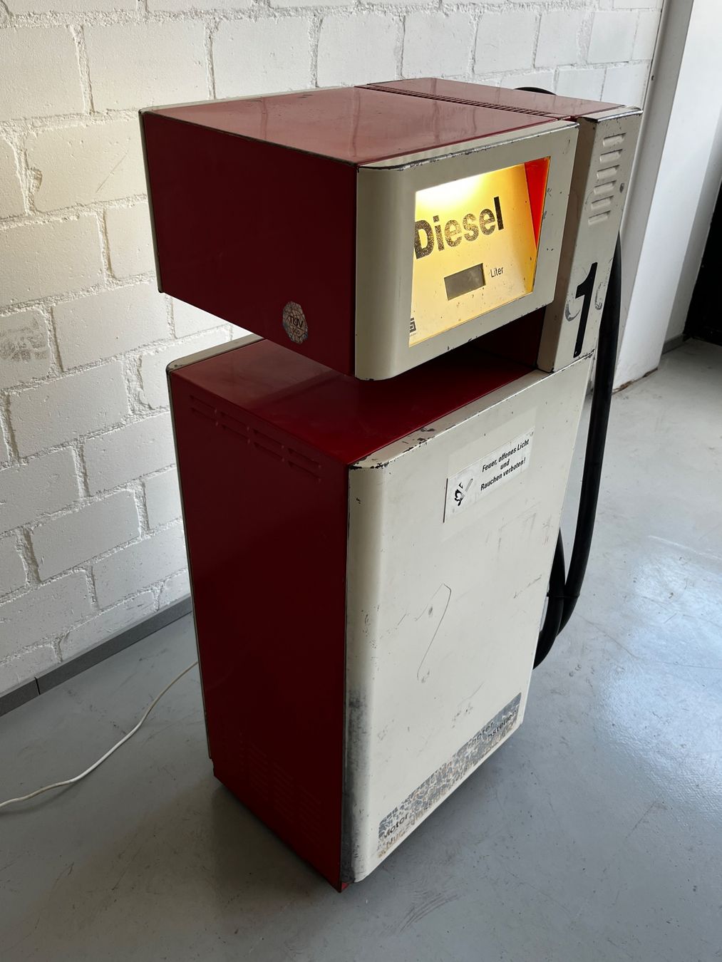 Altre raccolte & rarità: Deko Tanksäule Diesel (Tankstelle / Garage / Oldtimer) – Usato da Luzern venduto da Fracht-Design 3
