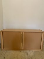 Büro Korpus mit Rolltor