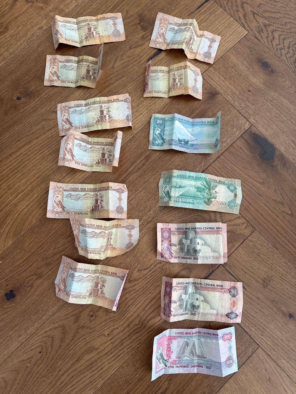 Billets de banque: VAE Dirham Scheine / Geldnoten – D'occasion à Dietlikon par HighspeedUmzug